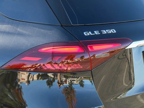 New 2026 Mercedes-Benz GLE 350 4MATIC image 11