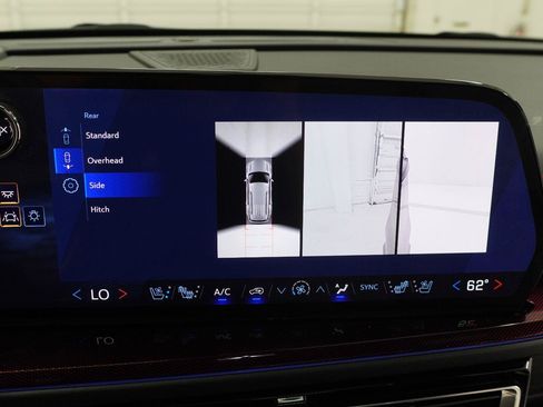 Used 2025 Chevrolet Traverse RS w/ LPO, Floor Liner Package FWD image 17