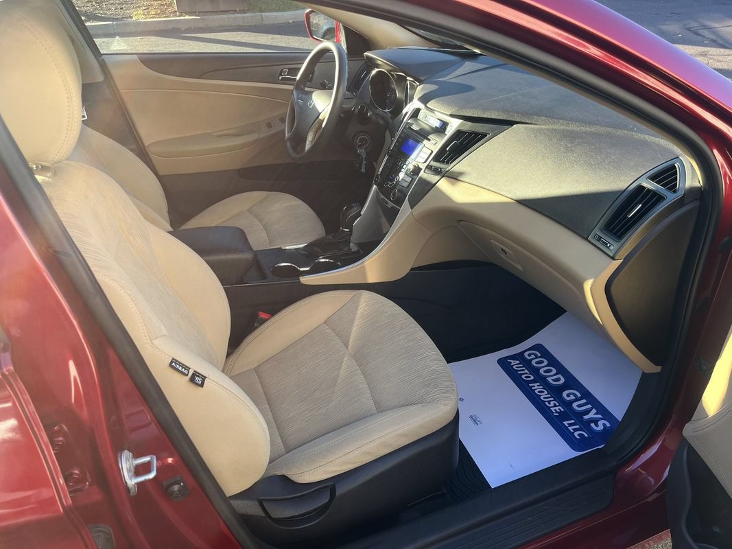 Used 2012 Hyundai Sonata GLS w/ Popular Equipment Pkg FWD image 12