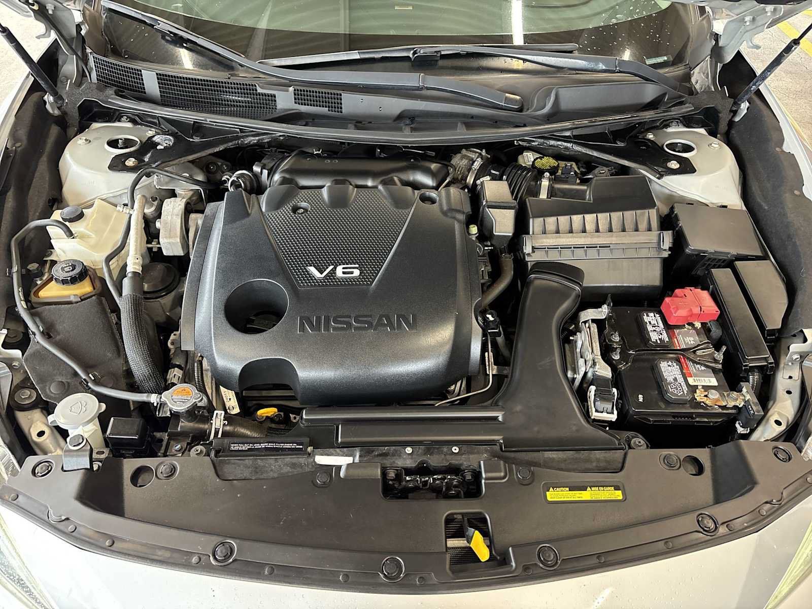 Used 2016 Nissan Maxima SR FWD image 11