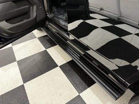 Used 2023 Chevrolet Tahoe High Country w/ Advanced Technology Package image 37