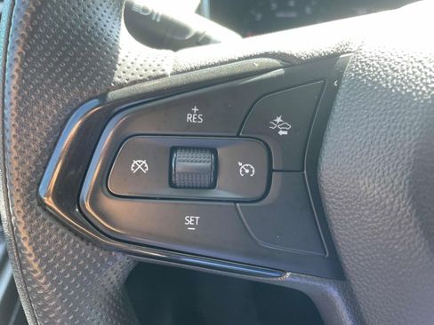 Used 2023 Chevrolet TrailBlazer LT FWD image 19