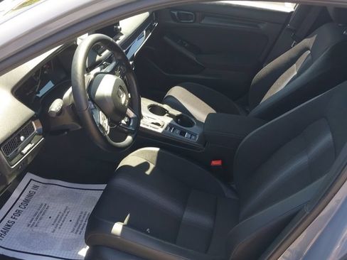 Used 2025 Honda Civic Sport image 13