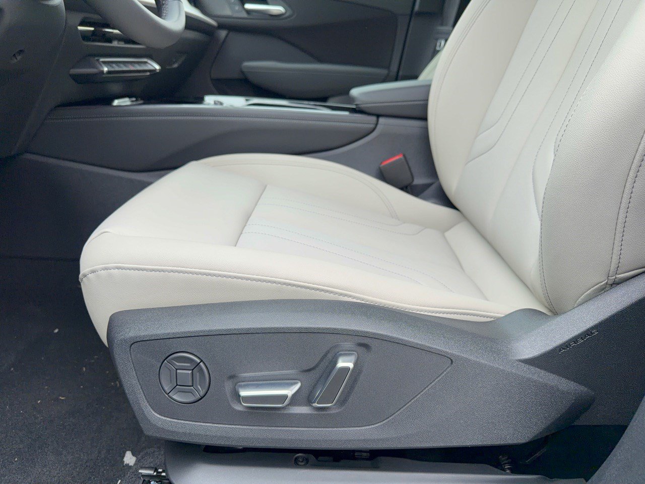 New 2026 Audi Q3 quattro 2.0T AWD/4WD image 16