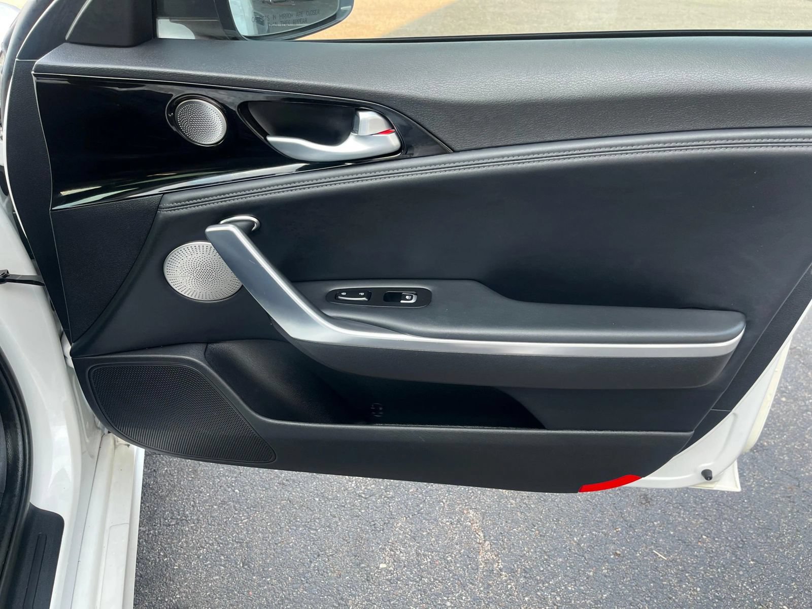 Used 2018 Kia Stinger Premium RWD image 48