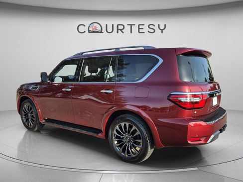 Certified 2024 Nissan Armada Platinum w/ Captain's Chairs Package RWD image 5