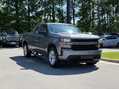 Used 2020 Chevrolet Silverado 1500 Custom w/ Custom Value Package RWD image 1