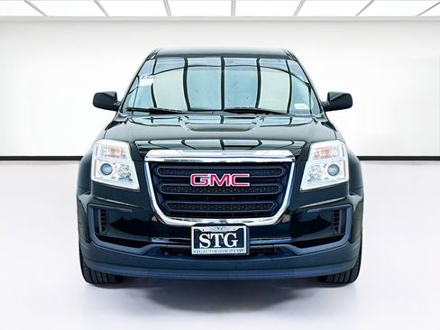 Used 2017 GMC Terrain SLE image 2