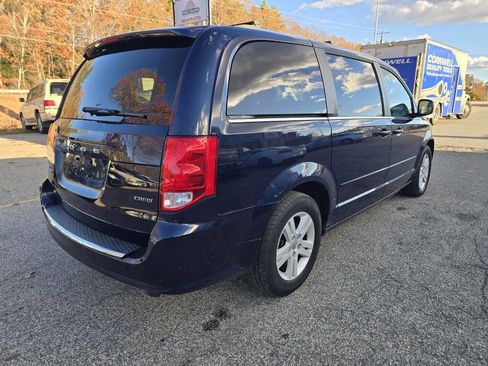 Used 2013 Dodge Grand Caravan Crew image 8