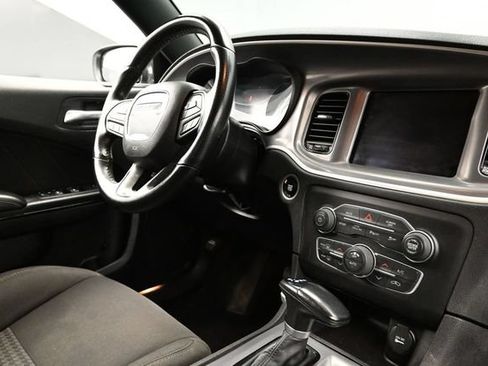 Certified 2022 Dodge Charger R/T w/ Blacktop Package RWD image 15