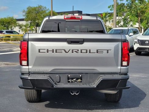 Used 2023 Chevrolet Colorado W/T w/ WT Convenience Package RWD image 5