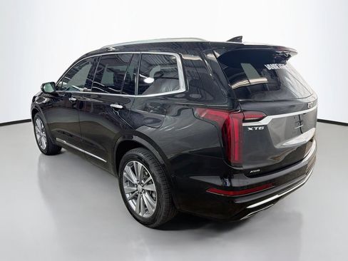 Used 2024 Cadillac XT6 Premium Luxury w/ Technology Package AWD/4WD image 7