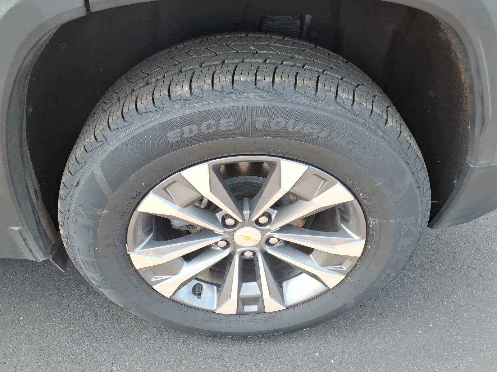 Used 2026 Chevrolet Equinox LT AWD/4WD image 21