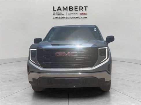 Used 2023 GMC Sierra 1500 Pro w/ Pro Value Package AWD/4WD image 7