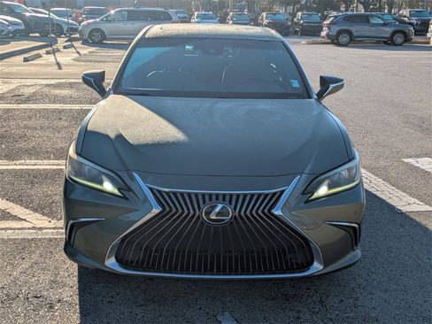 Used 2019 Lexus ES 350 Luxury image 17