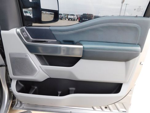 Used 2023 Ford F250 Limited w/ FX4 Off-Road Package image 14