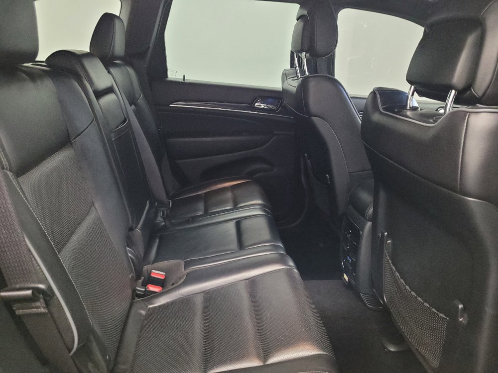 Used 2019 Jeep Grand Cherokee Overland AWD/4WD image 19