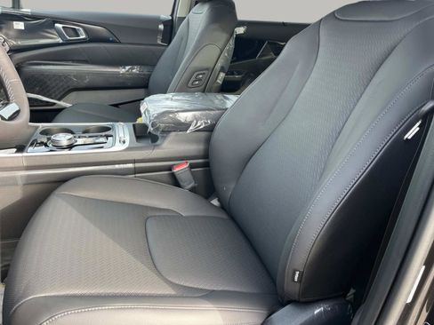 New 2026 Kia Carnival SX Prestige FWD image 20