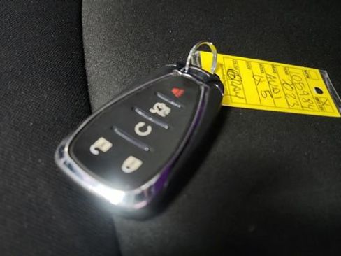 Used 2024 Chevrolet Malibu LT image 14