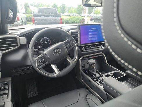 New 2026 Toyota Tundra Limited AWD/4WD image 10