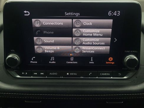 Used 2021 Nissan Rogue SV FWD image 25