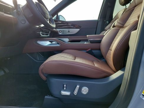 New 2026 Lincoln Nautilus Reserve image 17