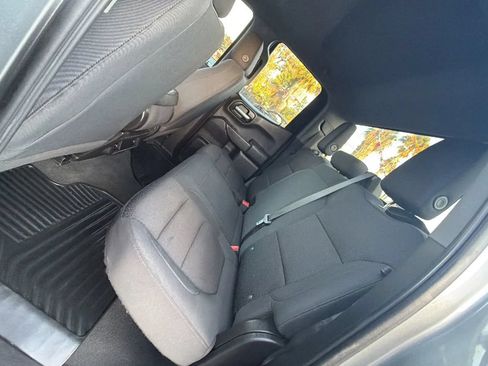Used 2021 Chevrolet Silverado 1500 Custom RWD image 27