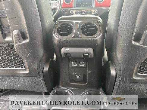 Used 2019 Jeep Wrangler Unlimited Rubicon w/ Dual Top Group image 20