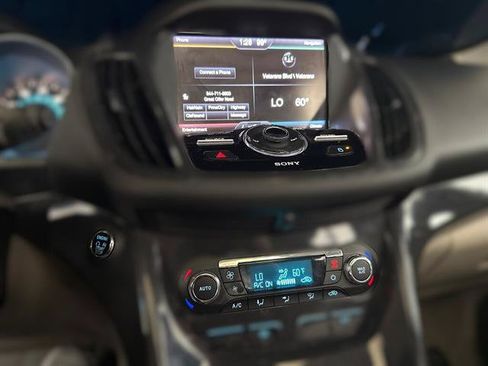 Used 2014 Ford Escape Titanium FWD image 12