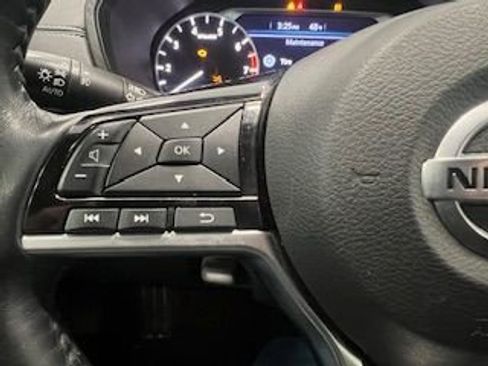 Used 2019 Nissan Altima 2.5 SV image 22