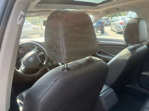 Used 2019 Volkswagen Jetta SE FWD image 20