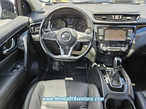 Used 2022 Nissan Rogue Sport SL AWD/4WD image 8