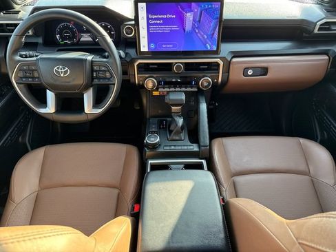 Used 2026 Toyota 4Runner Limited AWD/4WD image 12