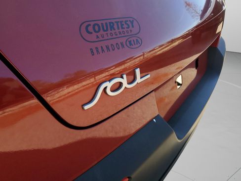 Used 2022 Kia Soul LX w/ Technology Package image 30