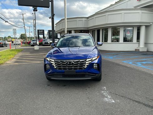 Used 2023 Hyundai Tucson Limited AWD/4WD image 2