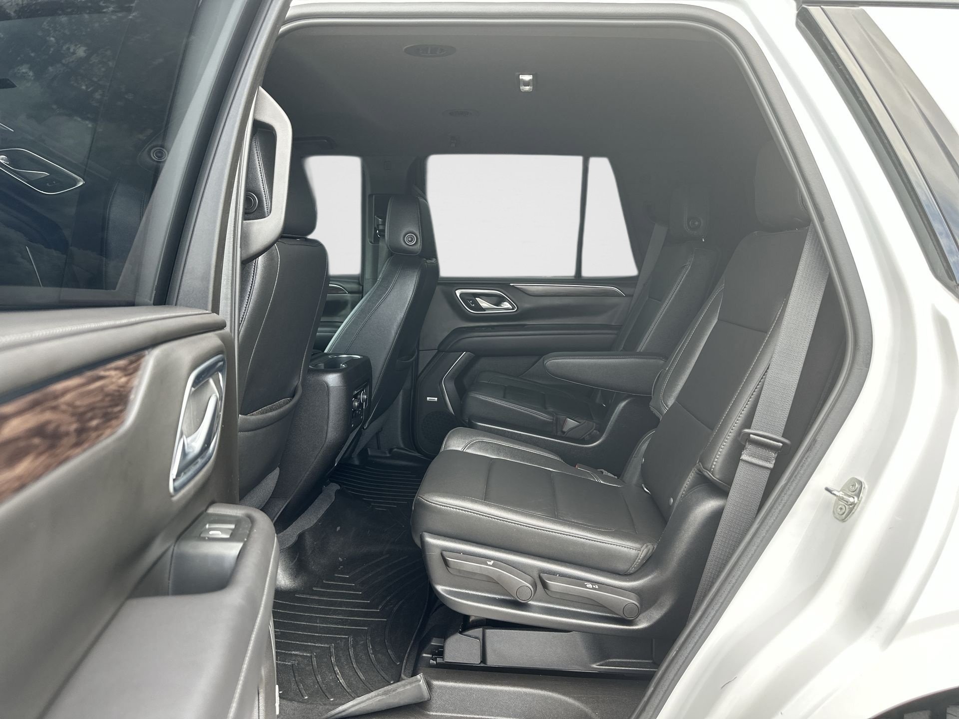 Used 2021 Chevrolet Tahoe Z71 AWD/4WD image 24