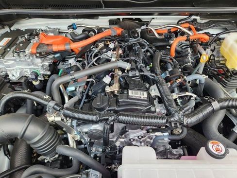 Used 2025 Toyota 4Runner Limited image 36