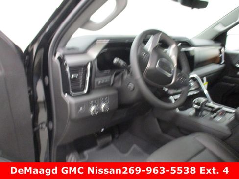 New 2026 GMC Sierra 1500 Denali w/ Denali Reserve Package image 27