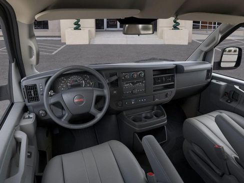 New 2025 GMC Savana 2500 image 15