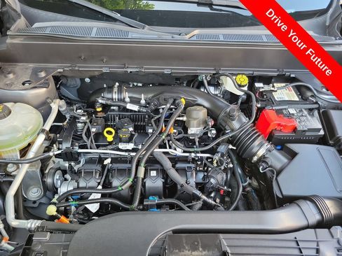 Used 2022 Ford Maverick Lariat w/ Lariat Luxury Package FWD image 24