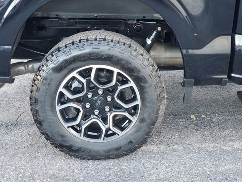 Certified 2022 Ford F150 XLT w/ Equipment Group 302A High image 6