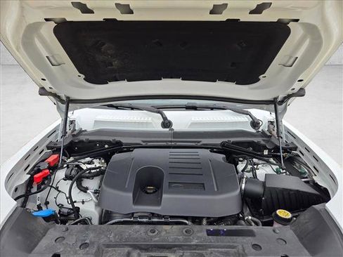 Used 2023 Land Rover Defender 110 X-Dynamic SE image 21