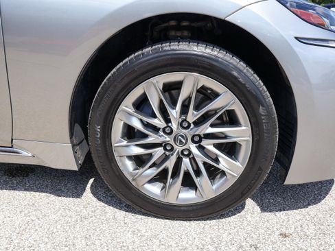 Used 2018 Lexus LS 500 AWD w/ Interior Upgrade Package image 38