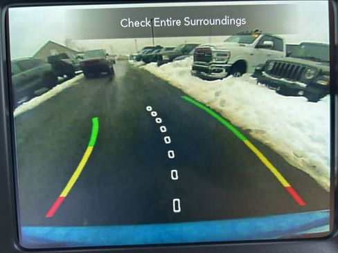 Used 2022 Jeep Renegade Latitude w/ Convenience Group image 15