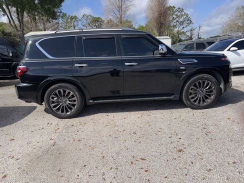 Used 2021 Nissan Armada Platinum image 4