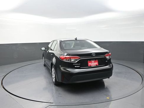 Used 2024 Toyota Corolla LE FWD image 62