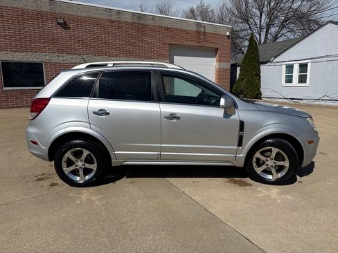 Used 2012 Chevrolet Captiva Sport LT image 4