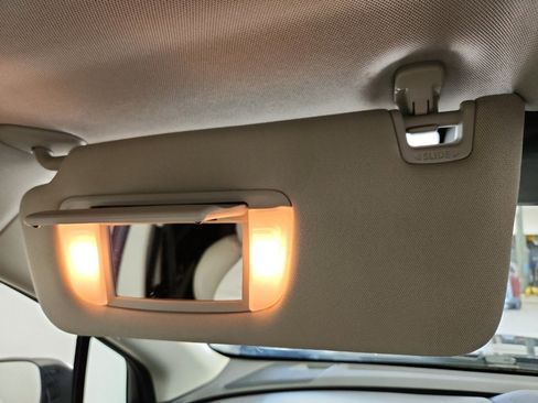 Used 2023 Subaru Ascent Limited w/ Technology Package image 28