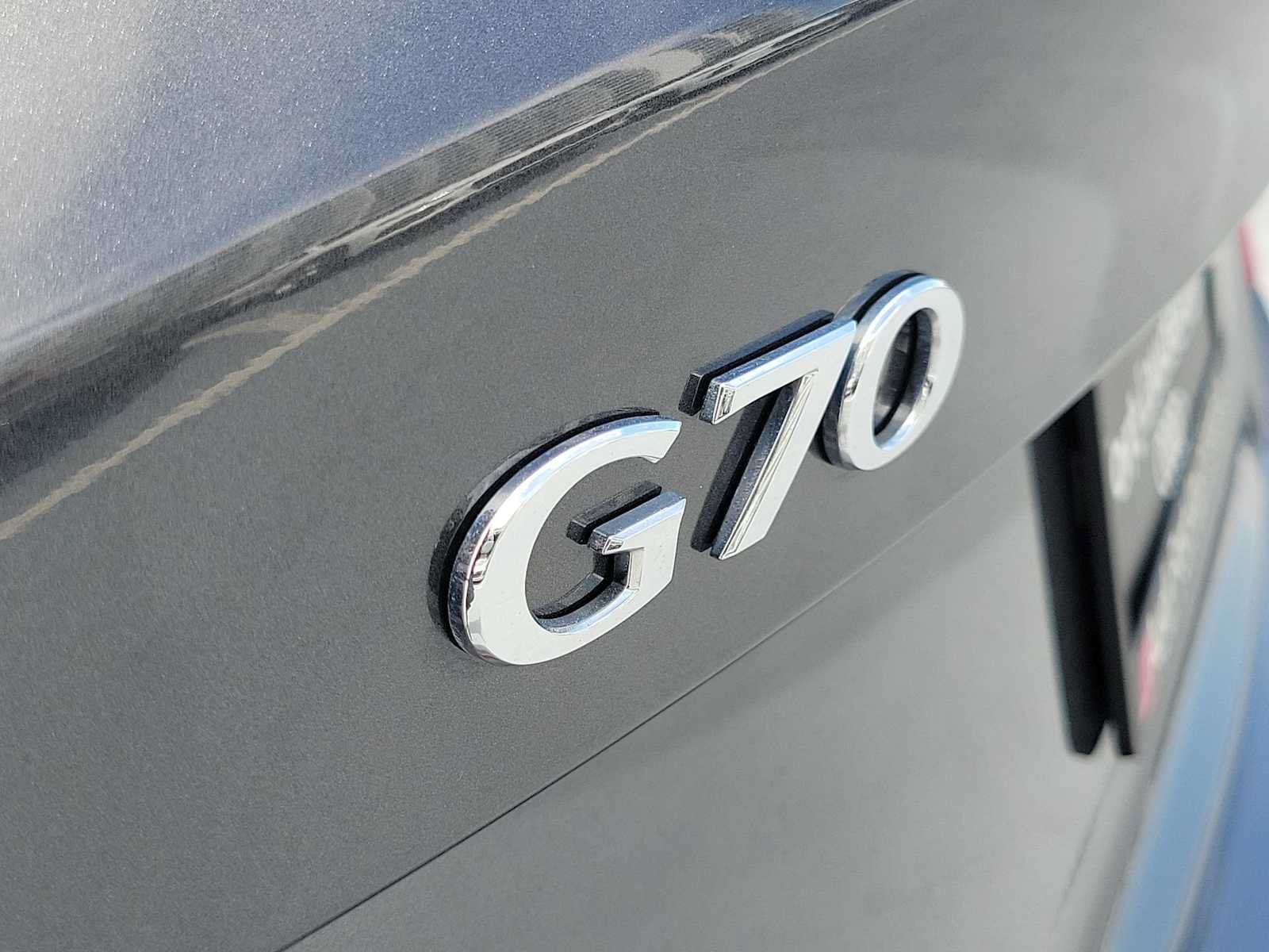 Used 2019 Genesis G70 2.0T Advanced w/ Dynamic Package RWD image 11