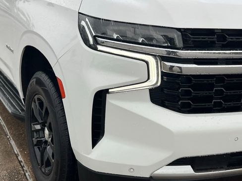 Used 2022 Chevrolet Tahoe LS w/ Driver Alert Package RWD image 5